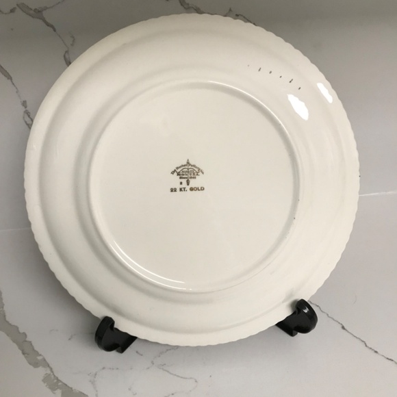 Vintage Kahla Decorative Plate Blue and White Democratic Republic of Germany 9” - Picture 3 of 5